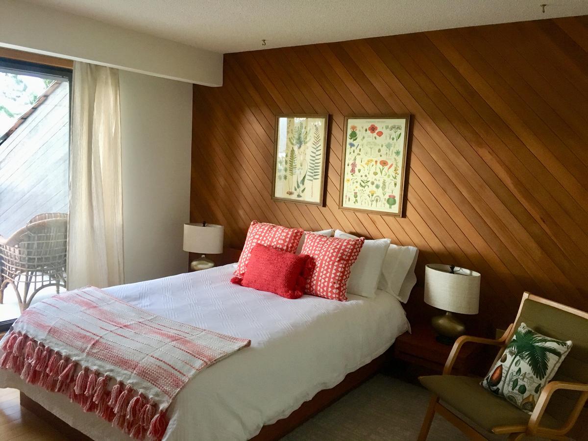 Summerhill Estate House Bed and Breakfast Κελόουνα  Εξωτερικό φωτογραφία