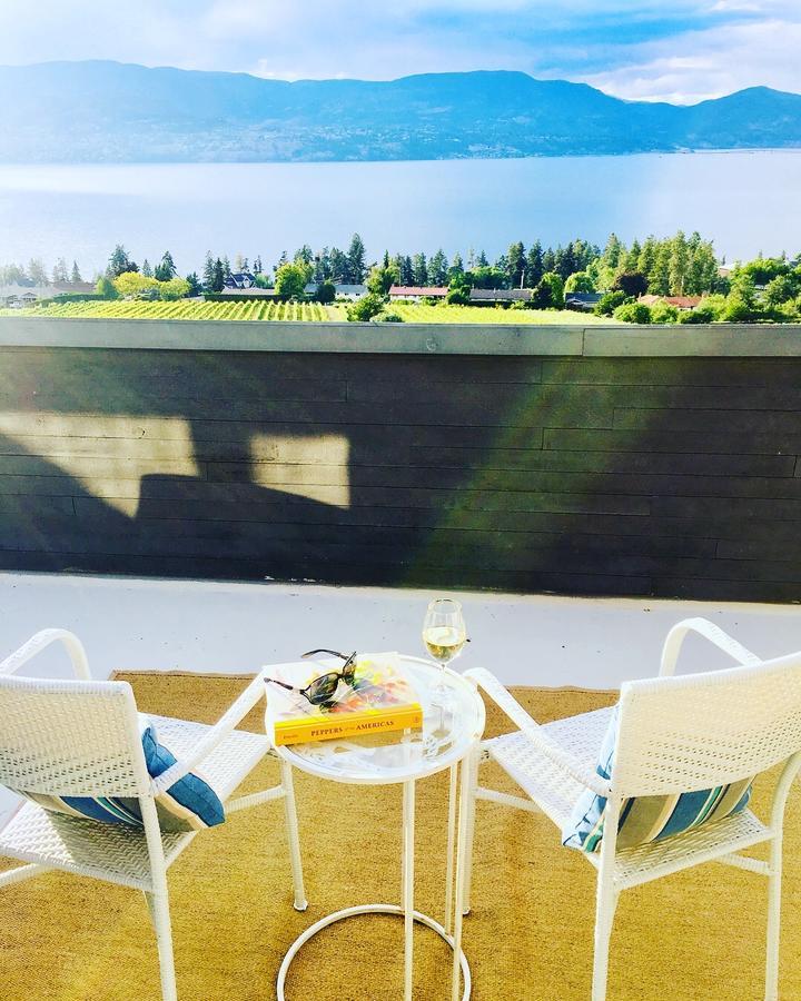 Summerhill Estate House Bed and Breakfast Κελόουνα  Εξωτερικό φωτογραφία